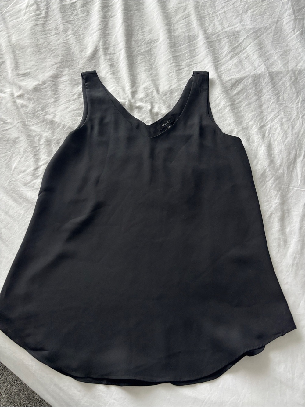 RW &Co Black V neck tank